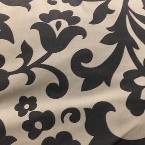 Meet your Posher, Elliott